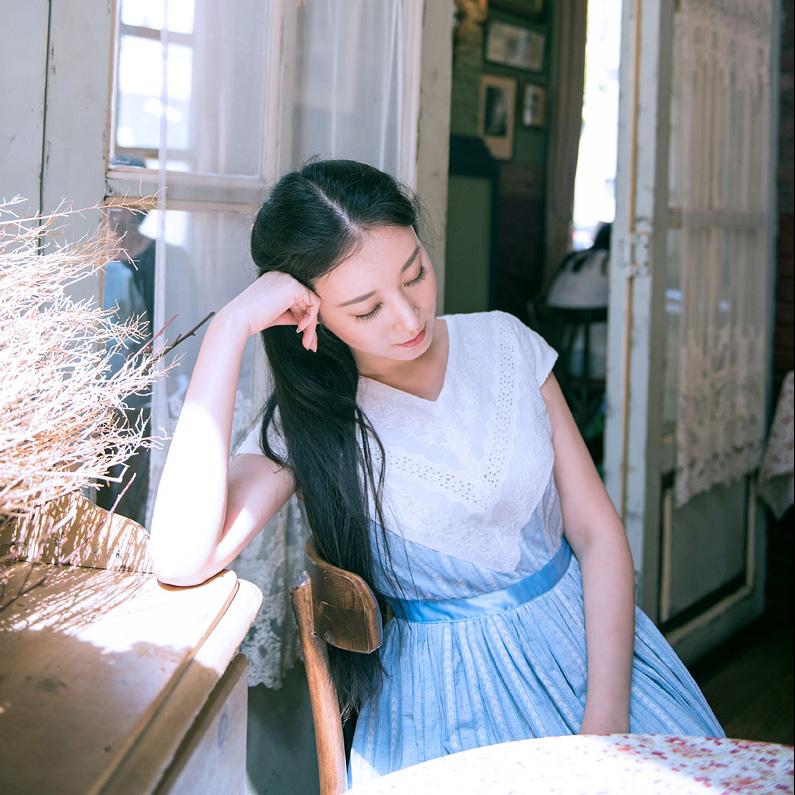 cookie原创女装 爱丽丝之夏 刺绣拼接条纹蓝白复古文艺淑女连衣裙