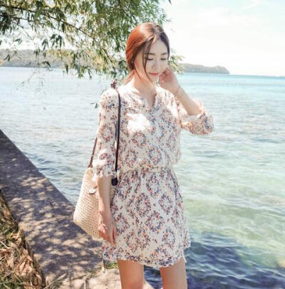 夏季新 韩国女装Cherrykoko 时尚甜美清新花纹收腰连衣裙