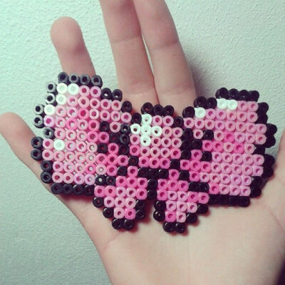 Bow perler beads by ...