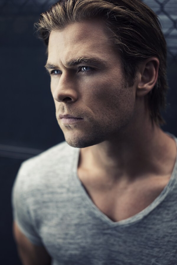 Kurt Iswarienko ChrisHemsworth Trunk Editorial :