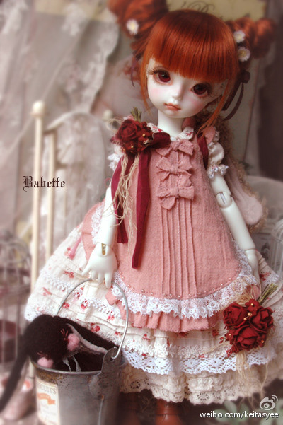 *** †薔薇物語†*iMda3.0Babette*カスタムフルセット*今回は～アシンメトリーなお団子ヘアに～してみました♪試行錯誤して～やーっとセットできました！なかなか良い感じです***【handmade by：薔薇物語】#DIY手作##手工娃##iMda3.0#娃改##可爱##治愈系##小调皮##乖乖##Babette酱#