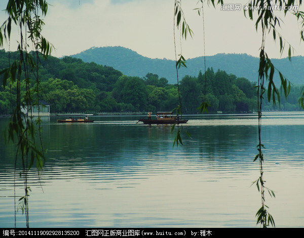 西湖，位于浙江省杭州市西面，是中国大陆首批国家重点风景名胜区和中国十大风景名胜之一。