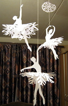 剪纸——雪花芭蕾舞