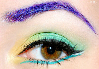 #彩妆# #眼妆# 灬铃兰灬 采集