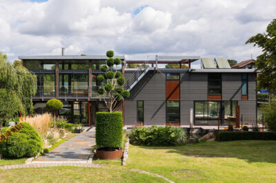 特立独行的别墅设计,分享来源:contemporist.com