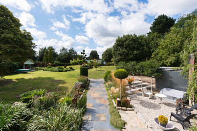 特立独行的别墅设计,分享来源:contemporist.com