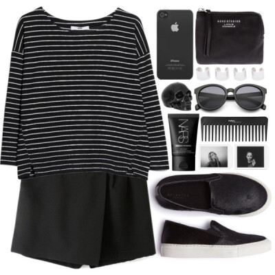 @lucluc @polyvore-editorial @polyvore #lucluc #blackandwhite #striped #simple for more amazing clothes and accessories shop here:www.lucluc.com sunglasses:http://www.lucluc.com/accessories/sungl…