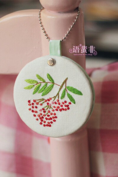 【语蜚非手工】布艺棉麻刺绣小镜子-浆果