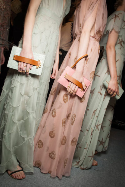 Backstage @ Valentino 2015 RTW ——仙女与仙裙聚集的地方