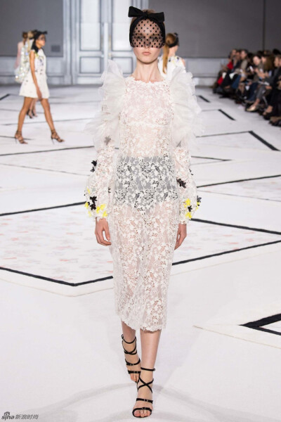 Giambattista Valli 2015春夏高级订制（袖子不要）