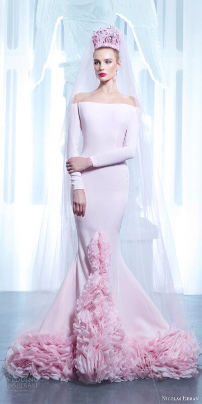 nicolas jebran spring 2015 couture pink off shoulder long sleeve mermaid gown ruffle hem tiara壁纸 婚纱 礼服 裙子 时尚 摄影