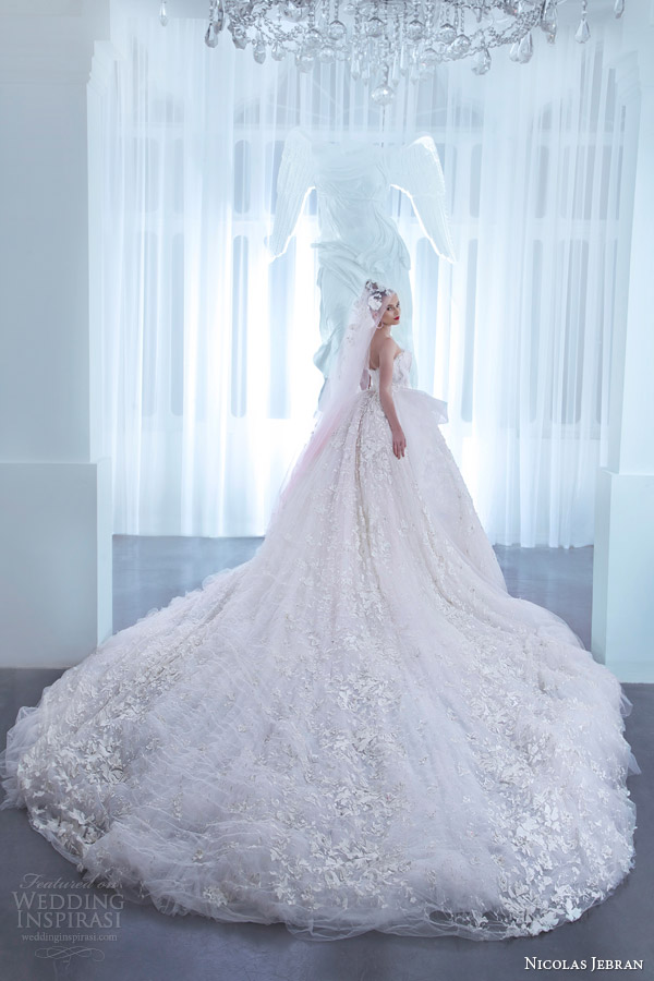 nicolas jebran spring 2015 couture wedding dress off shoulder sleeves ball gown silhouette back view long train壁紙 婚紗 禮服 裙子 時(shí)尚 攝影