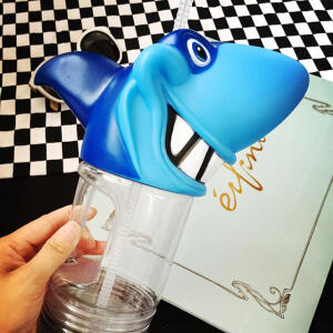 超大韩国ulzzang卡通可爱鲨鱼童趣吸管塑料杯日系手拿饮料杯