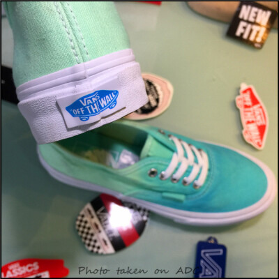 vans 万斯 Authentic 女鞋帆布鞋新款小清新薄荷绿 渐变绿