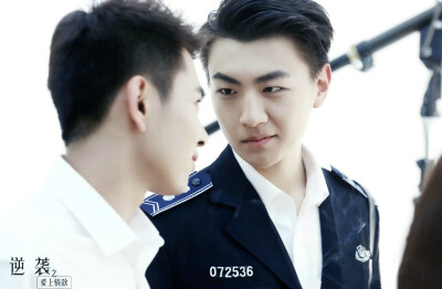 四又请你吃鸡翅 的 微博配图