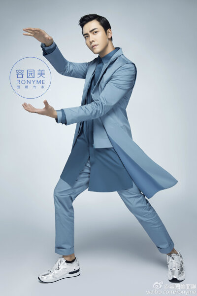 【陈伟霆】【cwt】【陈等等】 容园美 (图源： 容园美官博)