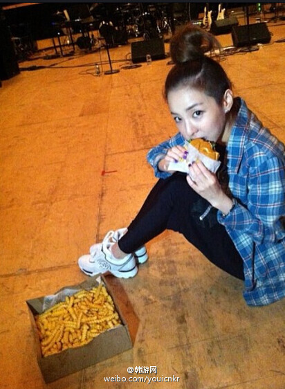 #最强童颜#84年出生的2NE1成员【Sandara Park】鬼马精灵小姐姐~