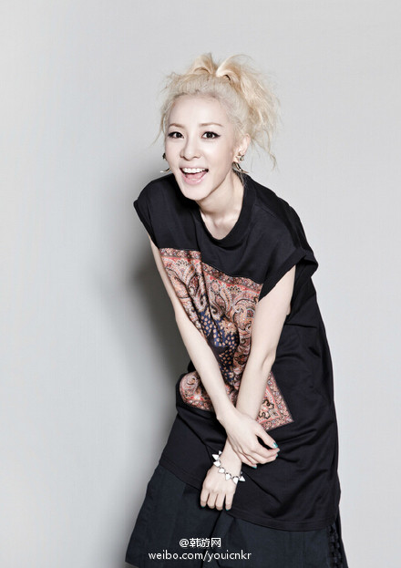 #最强童颜#84年出生的2NE1成员【Sandara Park】鬼马精灵小姐姐~