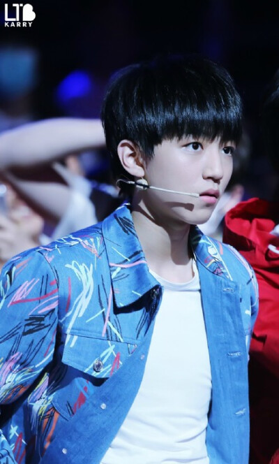 8 X +1 X =@TFBOYS-王俊凯