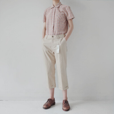 孤品日本制英伦学院风细格子棉质复古少女衬衫卡其中低腰七分裤