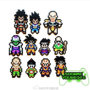 七龙珠来一发！#七龙珠# 漫漫有个初中同学，自己画了好几本七龙珠的漫画，自己编剧自己画。现在他不画了，啥都不画了！哎，可惜可惜⋯⋯