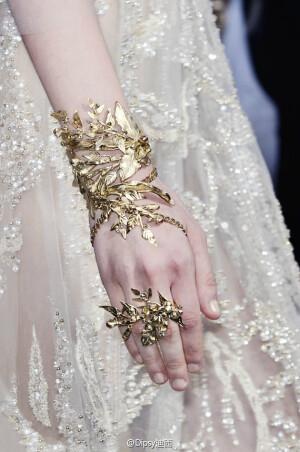 Elie Saab F/W 2015 Haute Couture Detail