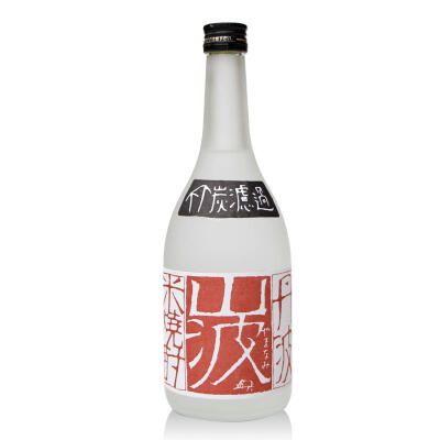 日本进口洋酒烧酒小鼓丹波山波米烧酒竹炭过滤720ml