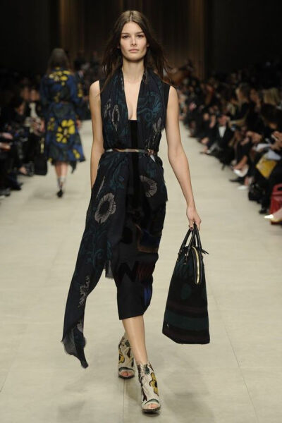 Burberry Prorsum Women's RTW Winter 2014