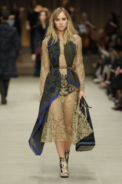 Burberry Prorsum Women's RTW Winter 2014