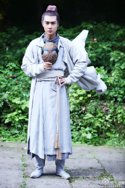 #花千骨##东方彧卿身份曝光#我是谁？是他，是他，还是他？对，我可能是哪吒 ！！ 2北京·安贞