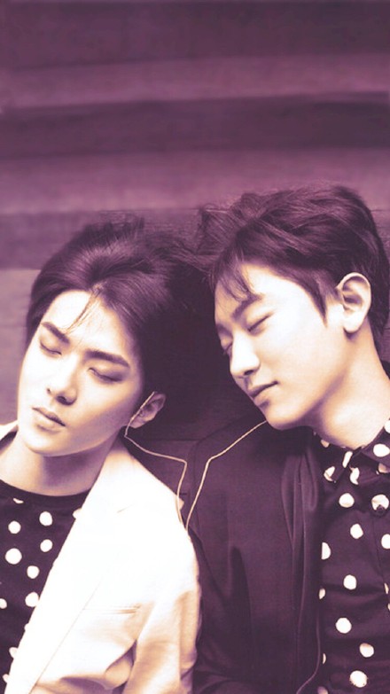 #灿勋##吴世勋##朴灿烈#CECI高清调色手机壁纸8P 苹果6分辨率 所以还是很高的 其他手机应该也可以随便裁剪[[[D1P慎点 超大]]]