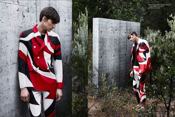 【EDITORIAL】Elliot Vulliod for GQ Turkey by Umit Savaci