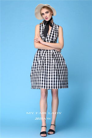 To My Fair Lady 15优雅复古度假赫本风黑白格子低领收腰领家女孩连衣裙