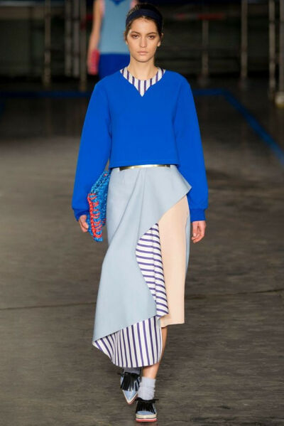 Roksanda Ilincic Fall 2014 RTW - Runway Photos - Fashion Week - Runway, Fashion Shows and Collections - Vogue