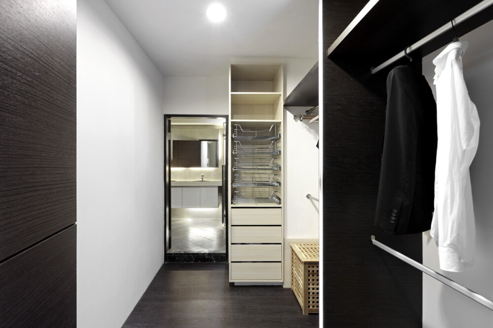复式现代简约风格120-150平米衣柜室内装修效果图