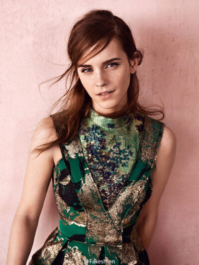 英国女星Emma Watson登上英国版《Vogue》2015年9月刊封面