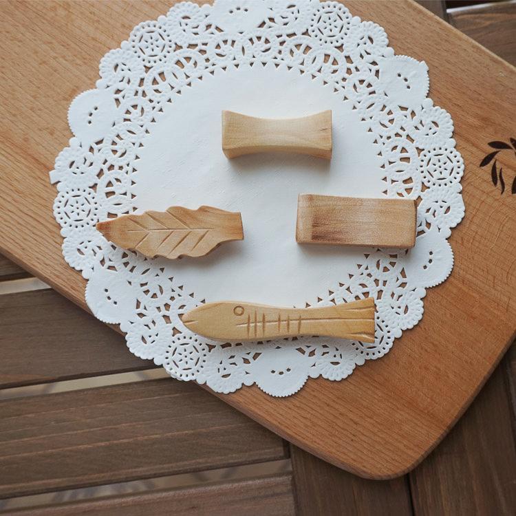 日式和风原木色筷子架楠木实木筷子托小鱼树叶筷托筷枕筷架