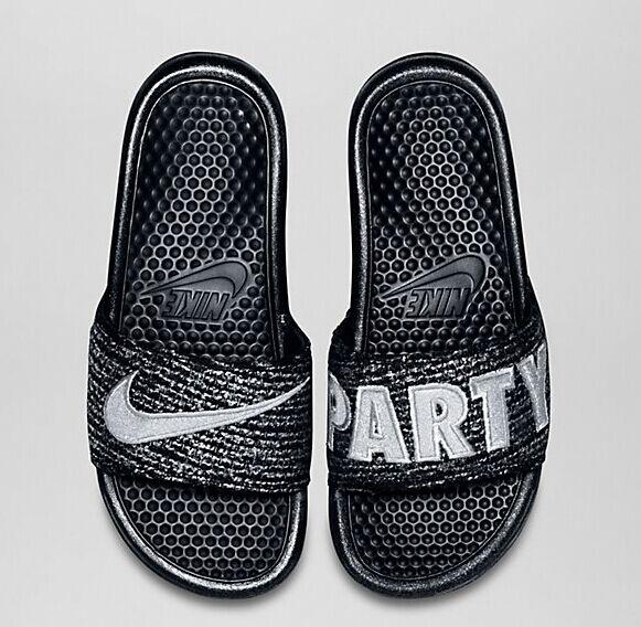 F现货 NIKE WMNS BENASSI JDI QS party 珠光限定拖鞋