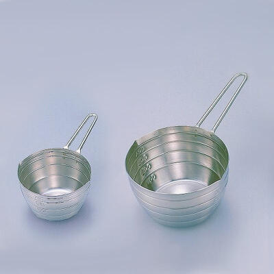 日本 下村工业 不锈钢带刻度量杯量勺烘焙利器 满水200 500ml