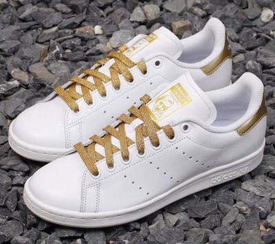 『CSpace』Adidas Stan Smith 白金 S78545