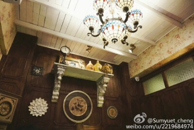 @秘密旅行店 新开的vintage店下午茶超棒 装修很多细节都好美 新品也很赞 九张图已经满足不了我