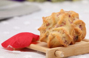 云南特产玫瑰鲜花曲奇下午茶饼干办公室休闲零食点心糖果口感酥软