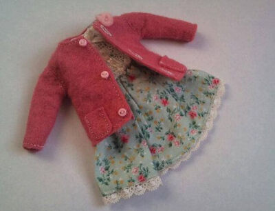 Pastel cherry cardigan for Blythe by RainbowDaisies on Etsy: