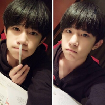 #易烊千玺##tfboys易烊千玺# @TFBOYS-易烊千玺 更新了自己的封面图 我的妈呀！！！！啊啊啊！！！