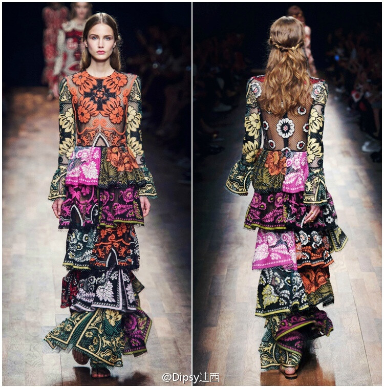 Valentino S/S 2015┃源起18世纪意大利的古典美学，迷人的古董级贵族印花丝巾图纹造衣裙，雪纺刺绣间美得浪漫绚烂....