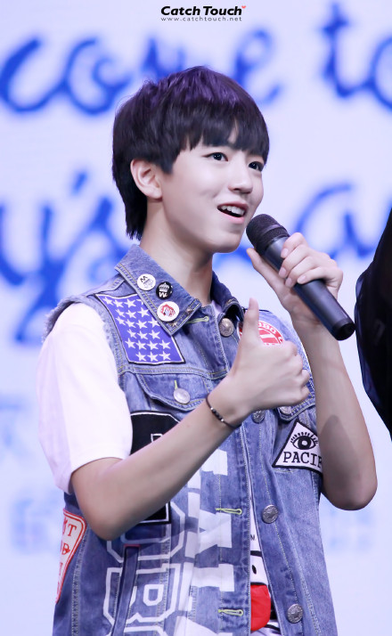 @TFBOYS-王俊凯 kbb的十六岁的第一分钟 你一直都很棒 生日快乐