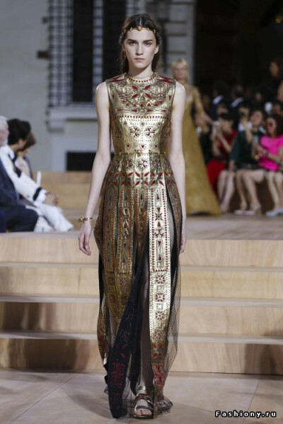 Valentino 2015-2016