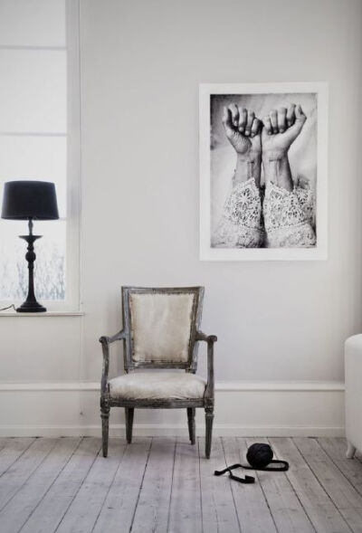 #北欧设计# 瑞典Love Warriors独立设计品牌店的美图，摄影师是品牌创始人之一Hannah。主页：O网页链接