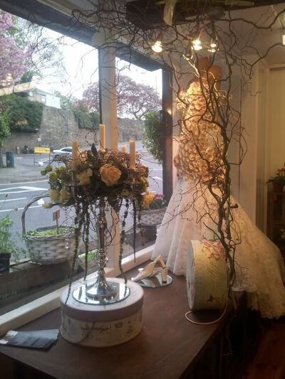 There are a lot of natural style imagery and pieces throughout the bridal boutique: