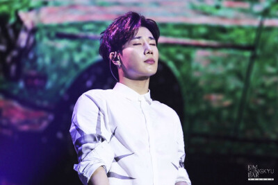 【圭吧独家】150930 Infinite Effect 南京场 圣圭6P【禁二改 禁商用 转载请注明金圣圭吧 Do not edit.】原图地址：O网页链接 O网页链接 O网页链接 O网页链接 O网页链接 O网页链接 吧内：O网页链接 infinite